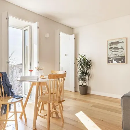 Cozy Lisbon Alfama Apartment Exterior photo